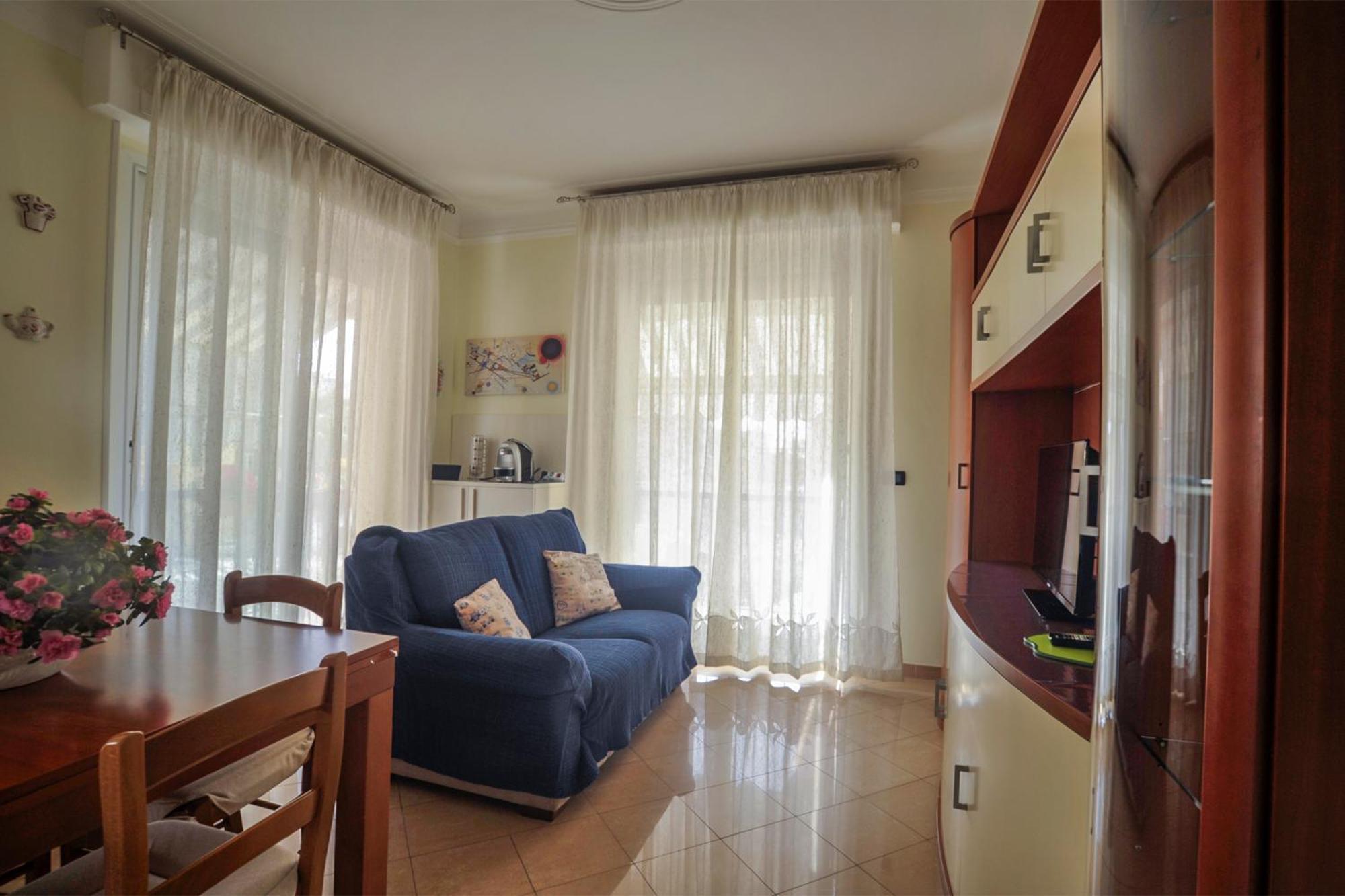 Casa Carina Centro Citta Con Garage Privato Apartment Sanremo Luaran gambar
