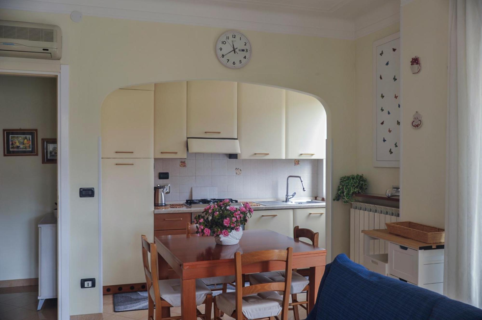 Casa Carina Centro Citta Con Garage Privato Apartment Sanremo Luaran gambar