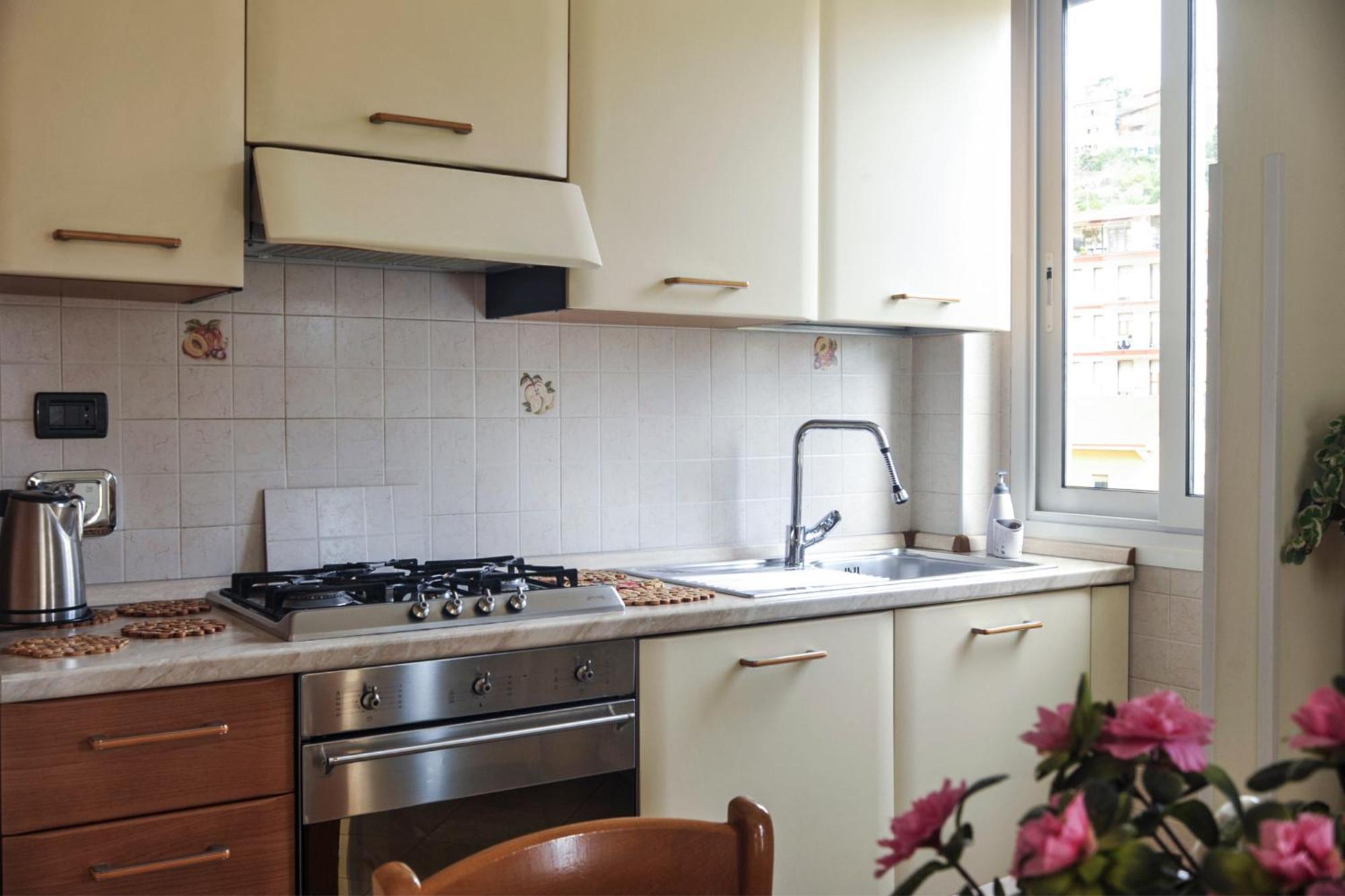 Casa Carina Centro Citta Con Garage Privato Apartment Sanremo Luaran gambar